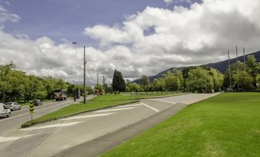 LOTE DOBLE - JARDINES DE PAZ CZ9223