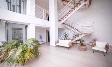 Apartamento con vista al mar y permiso de turismo - 005