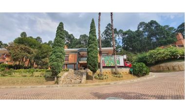 Vendo Casa en El Poblado1 - Sector El Tesoro