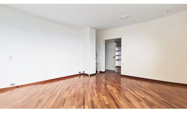 Vendo o arriendo casa recién remodelada cerca al Tesoro