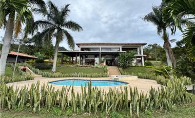 DAPA  CASA FINCA CAMPESTRE DE LUJO