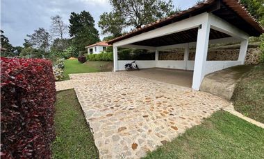 DAPA  CASA FINCA CAMPESTRE DE LUJO