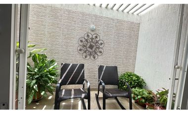 MODERNA CASA CON SISTEMA DE PANEL SOLAR Rodadero Reservado-060-