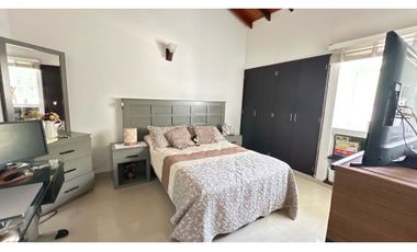 MODERNA CASA CON SISTEMA DE PANEL SOLAR Rodadero Reservado-060-