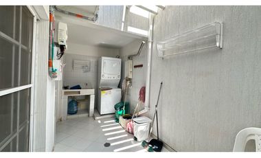 MODERNA CASA CON SISTEMA DE PANEL SOLAR Rodadero Reservado-060-