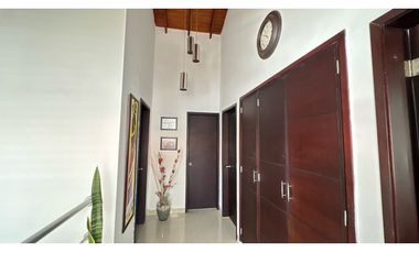 MODERNA CASA CON SISTEMA DE PANEL SOLAR Rodadero Reservado-060-