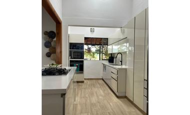 Hermosa Casa Campestre en Combia