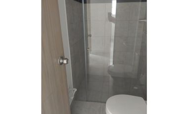 ALQUILO APARTAMENTO EN EL SECTOR LAGO LA PRADERA COD 9487402