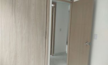 ALQUILO APARTAMENTO EN EL SECTOR LAGO LA PRADERA COD 9487402