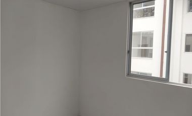 ALQUILO APARTAMENTO EN EL SECTOR LAGO LA PRADERA COD 9487402