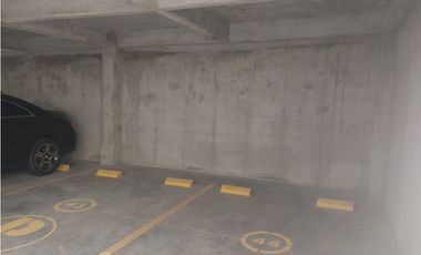 ALQUILO APARTAMENTO EN EL SECTOR LAGO LA PRADERA COD 9487402