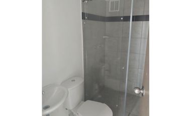 ALQUILO APARTAMENTO EN EL SECTOR LAGO LA PRADERA COD 9487402