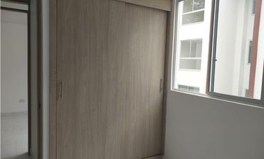 ALQUILO APARTAMENTO EN EL SECTOR LAGO LA PRADERA COD 9487402