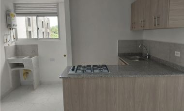 ALQUILO APARTAMENTO EN EL SECTOR LAGO LA PRADERA COD 9487402