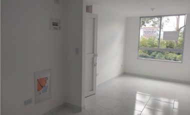 ALQUILO APARTAMENTO EN EL SECTOR LAGO LA PRADERA COD 9487402