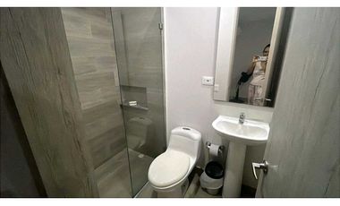 Apartamento con excelente vista cerca a Makro - 005