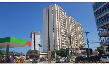 Apartamento con excelente vista cerca a Makro - 005