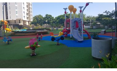 Apartamento con excelente vista cerca a Makro - 005