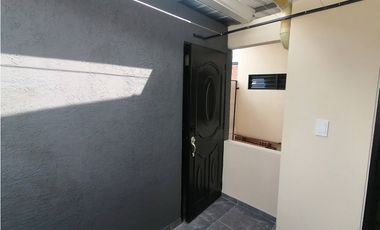 ARRIENDO CASA BARRIO GUAYAQUIL
