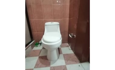 ARRIENDO CASA BARRIO GUAYAQUIL