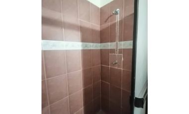 ARRIENDO CASA BARRIO GUAYAQUIL