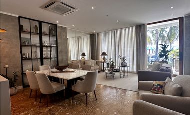 Se vende casa de 3 niveles cerca a la playa en Pozos Colorados