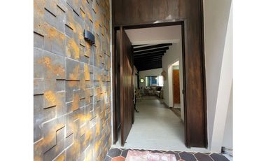 Se vende finca ubicada en el municipio de Marinilla Antioquia.