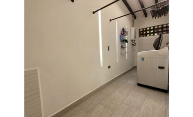 Se vende finca ubicada en el municipio de Marinilla Antioquia.