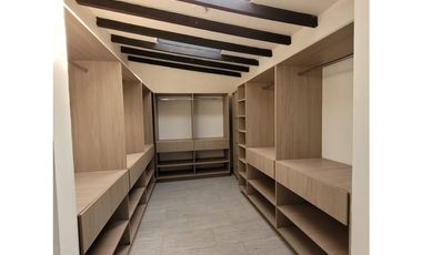 Se vende finca ubicada en el municipio de Marinilla Antioquia.