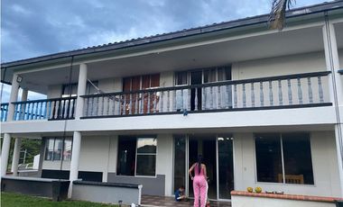 SE ALQUILA FINCA POR DIAS, 30 Personas ARABIA