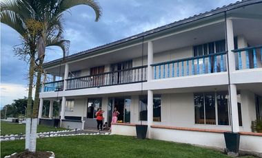 SE ALQUILA FINCA POR DIAS, 30 Personas ARABIA