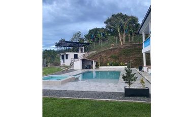 SE ALQUILA FINCA POR DIAS, 30 Personas ARABIA