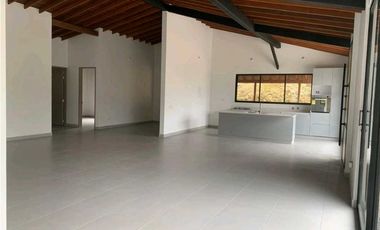 Arriendo Casa Finca en Envigado la Mina
