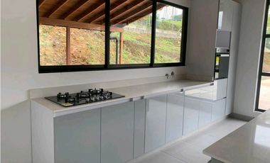 Arriendo Casa Finca en Envigado la Mina