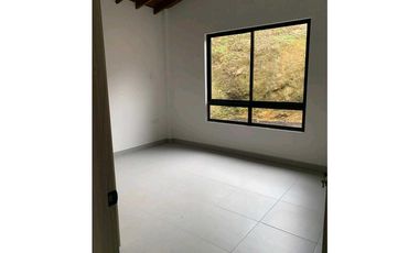 Arriendo Casa Finca en Envigado la Mina