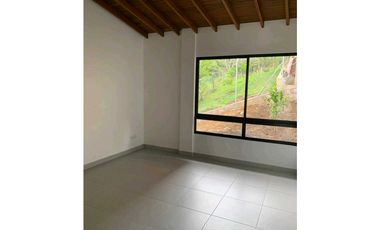 Arriendo Casa Finca en Envigado la Mina