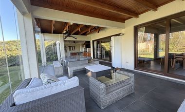 Casa en Venta en PARQUE RESIDENCIA LT-D 5 A GOLF LOS LIRIOS