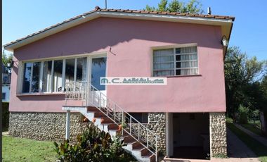 AT119. ICHO CRUZ CASA CON SALIDA DIRECTA AL RIO (6 PAX)