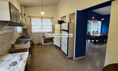 AT119. ICHO CRUZ CASA CON SALIDA DIRECTA AL RIO (6 PAX)
