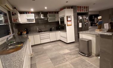 Casa en alquiler en Club de Campo Abril