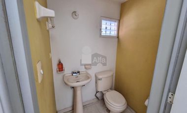 Casa en ALTABRISA, ubicación privilegiada, 3 recamaras, 2.5 baños, A/C, Cocina integral.