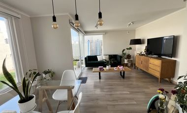 ARRIENDO CASA EN CONDOMINIO 4HAB 3BA COLINA