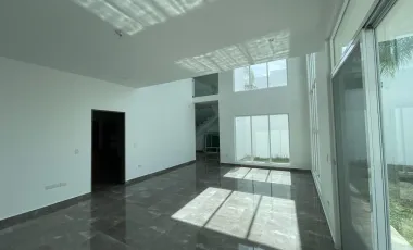 Casa en venta en La Joya Privada Residencial, Monterrey, Nuevo León