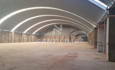 Carr Celaya-Salvatierra: Amplia bodega con excelente ubicacion cerca libramiento