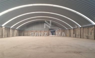 Carr Celaya-Salvatierra: Amplia bodega con excelente ubicacion cerca libramiento