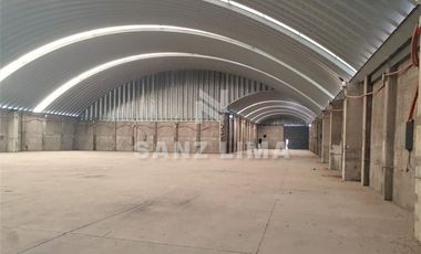 Carr Celaya-Salvatierra: Amplia bodega con excelente ubicacion cerca libramiento