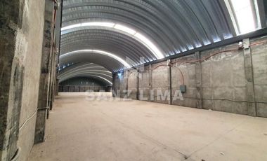 Carr Celaya-Salvatierra: Amplia bodega con excelente ubicacion cerca libramiento