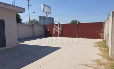 Carr Celaya-Salvatierra: Amplia bodega con excelente ubicacion cerca libramiento