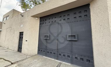 Casa uso de suelo en renta en Barrio del Niño Jesús