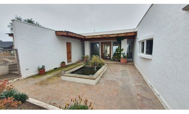 Venta Parcela de Agrado 5D con piscina en Hacienda Rinconada